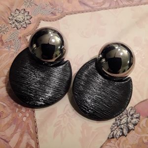 3/$10 Silvertone ball and textured oversized pierced earrings